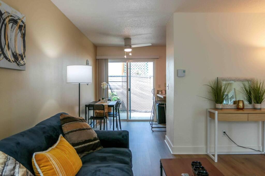 Amazing Entire House + Parking Apartment Portland Exterior foto